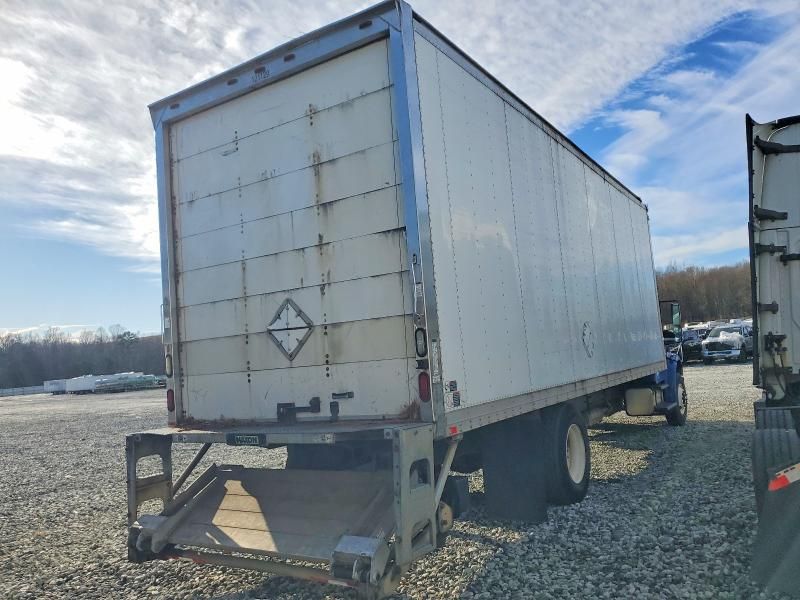 2015 Freightliner Business Class M2 box Truck