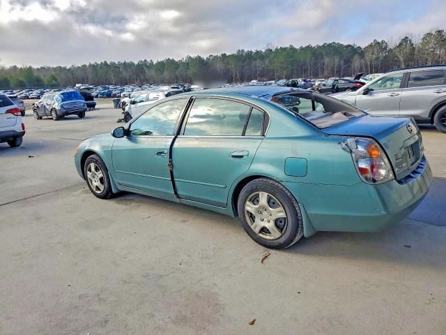2003 Nissan Altima Base