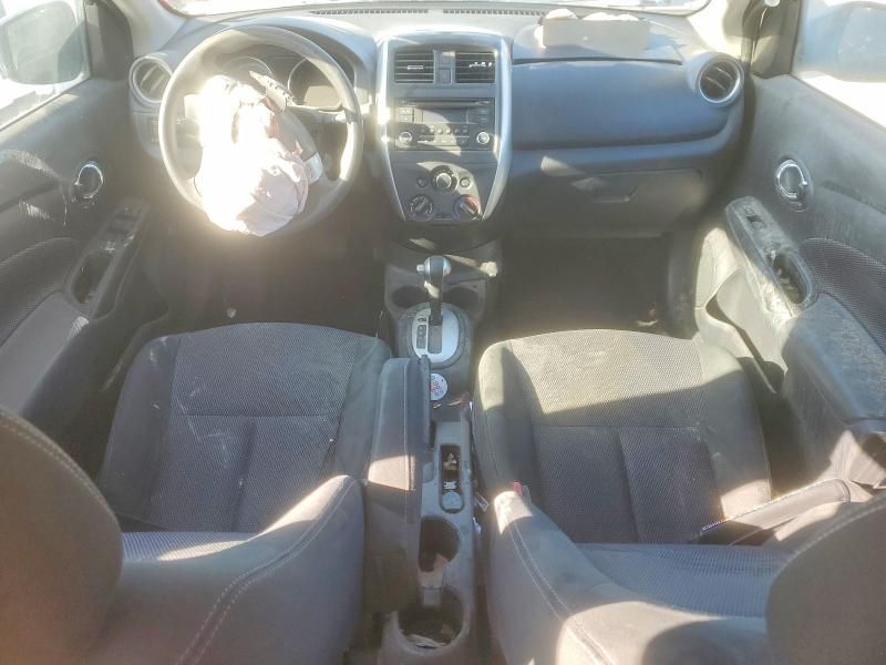 2017 Nissan Versa 1.6 s
