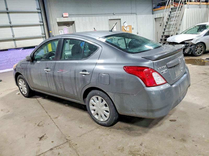 2019 Nissan Versa s