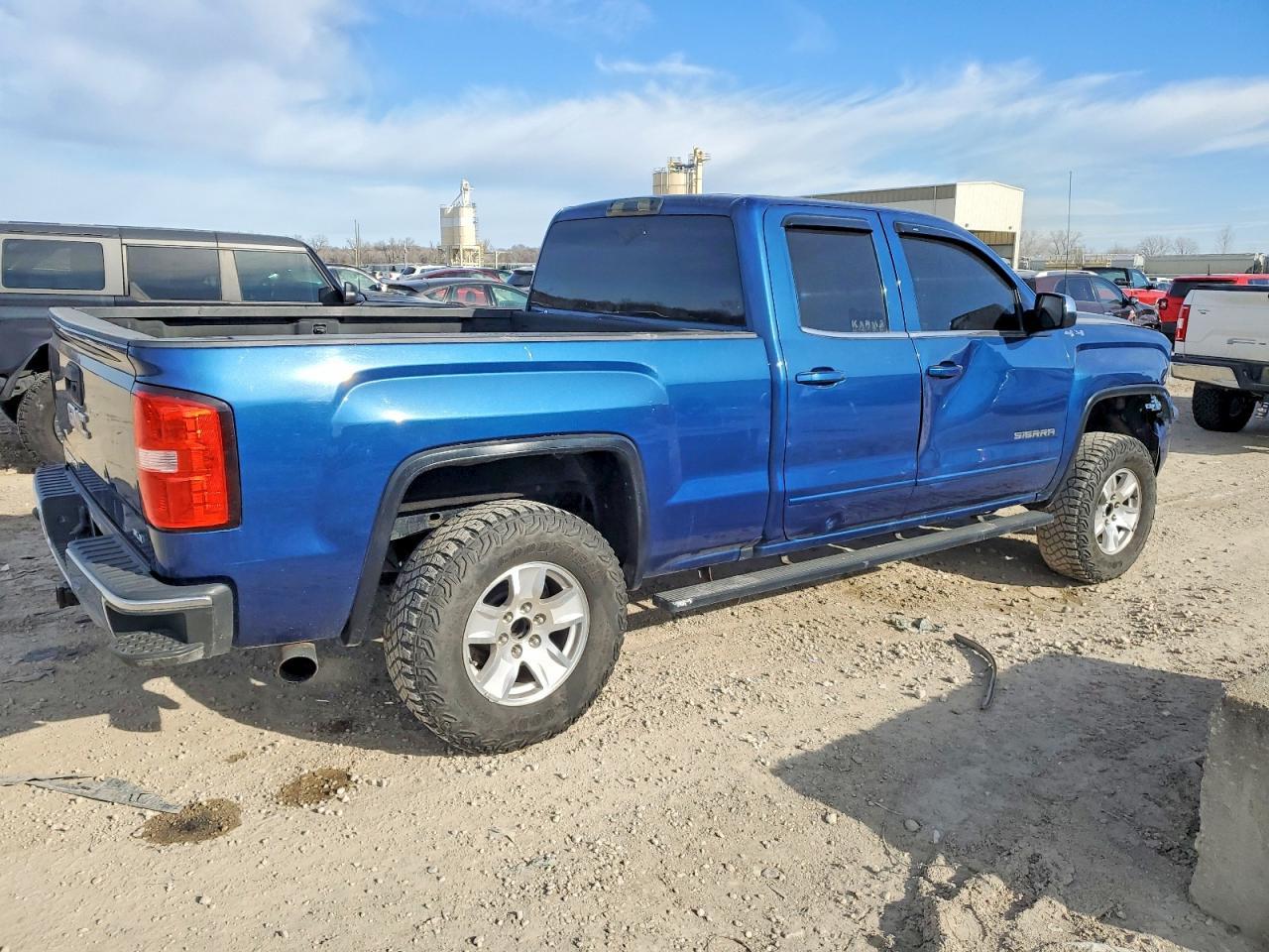 2016 GMC Sierra K1500 SLE