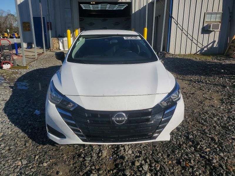 2024 Nissan Versa s