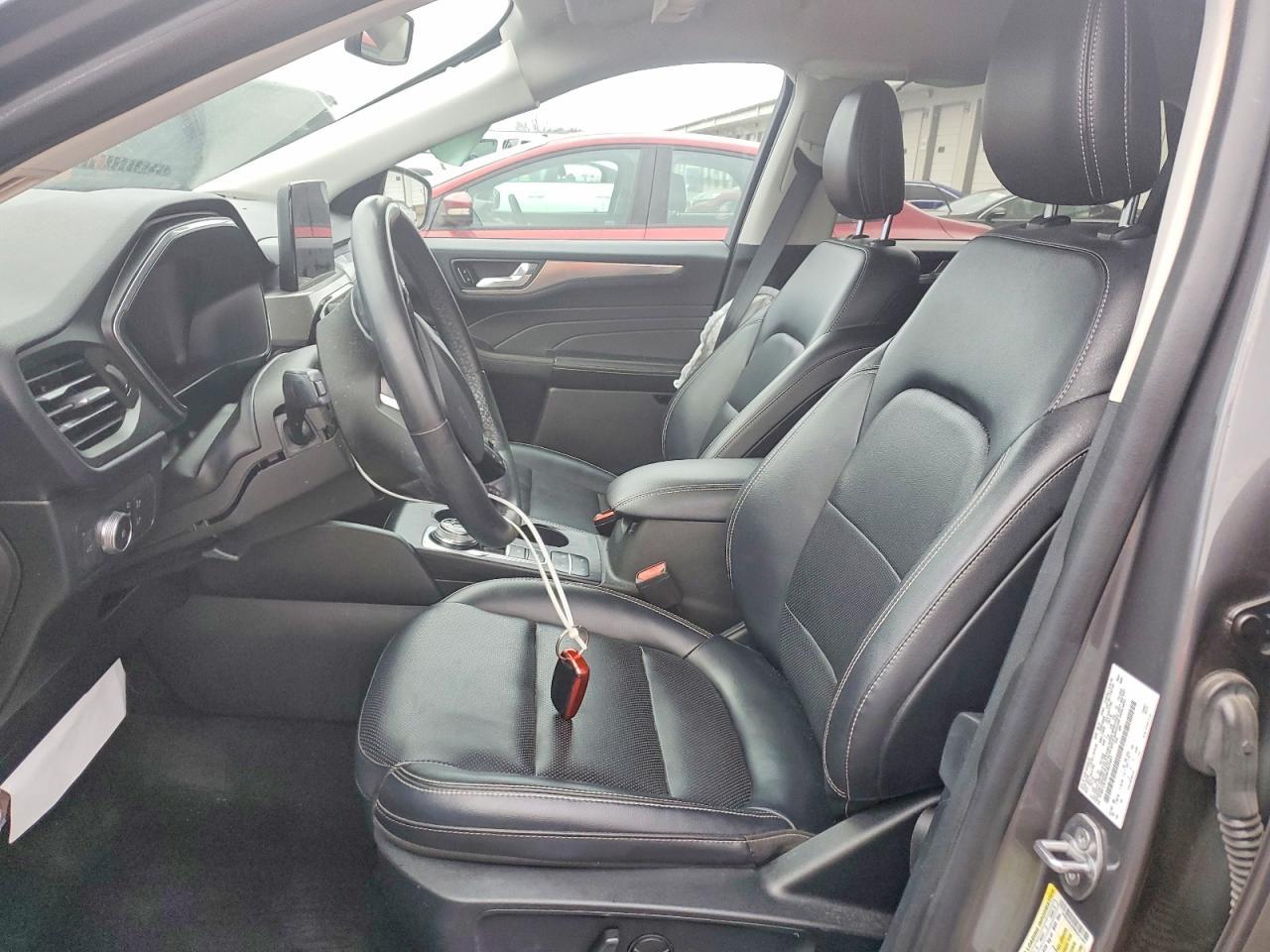 2021 Ford Escape Titanium