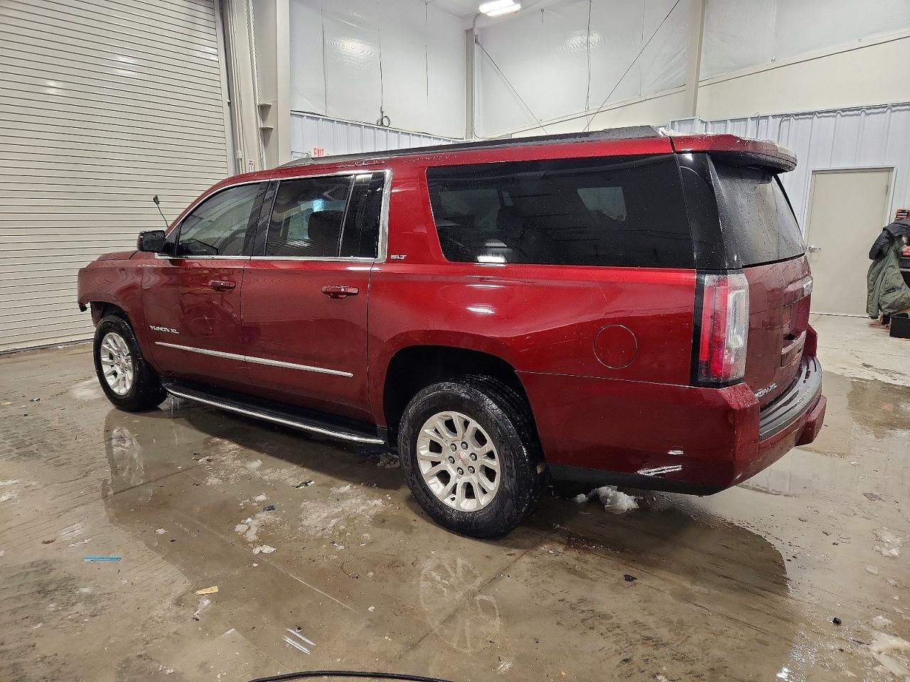 2017 GMC Yukon xl K1500 slt