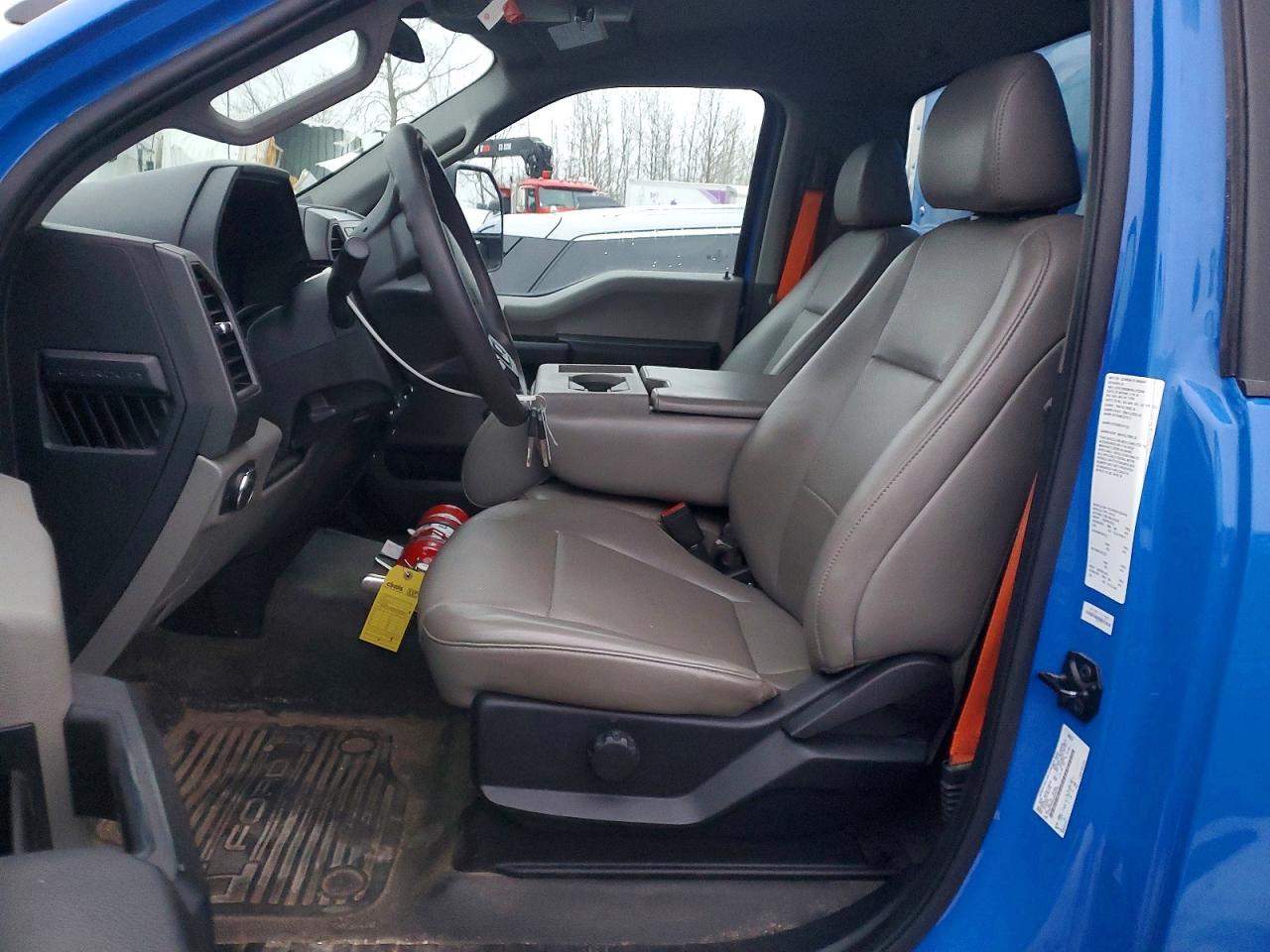 2020 Ford F450 BOX Truck