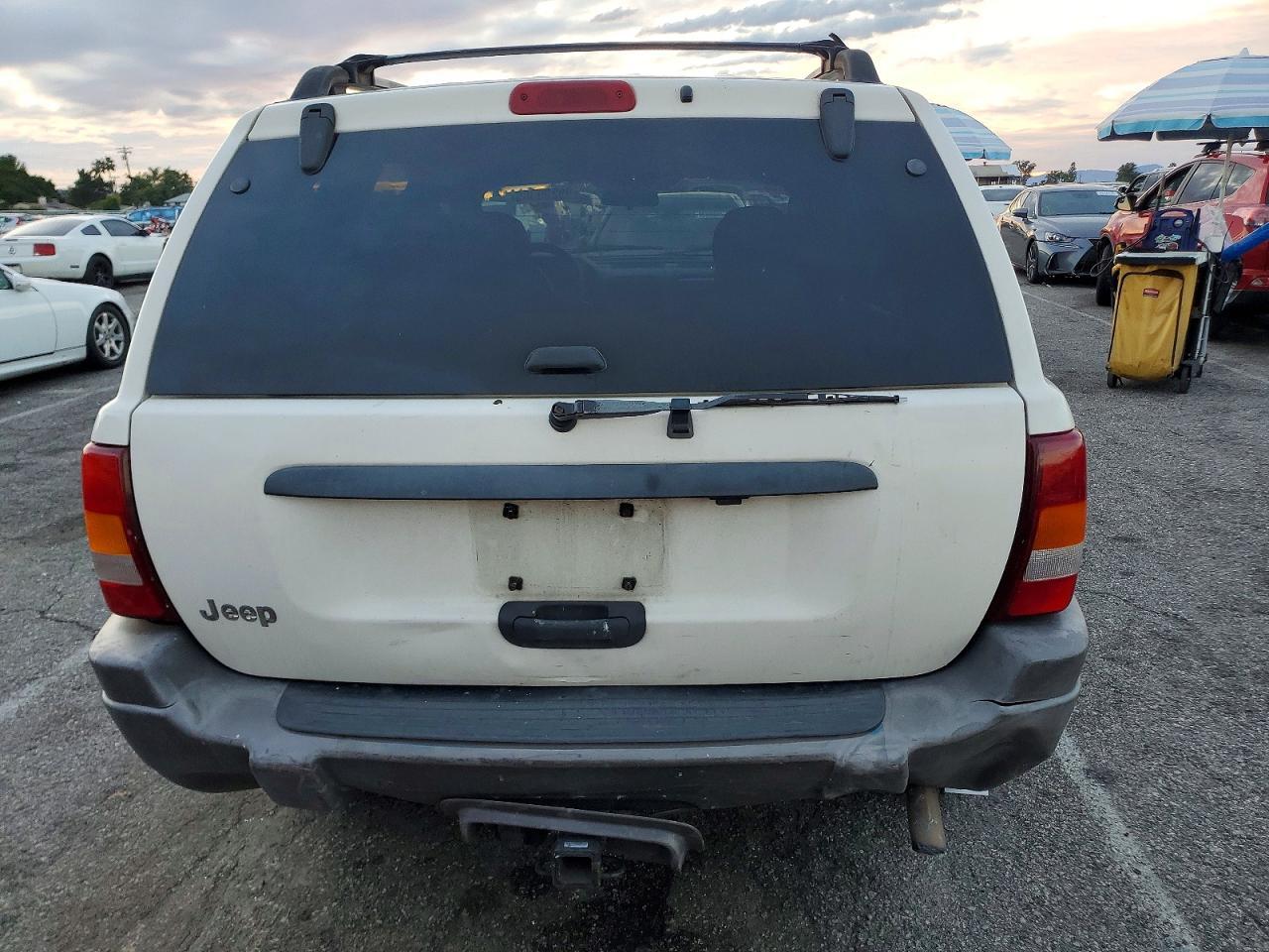 2003 Jeep Grand Cherokee Laredo