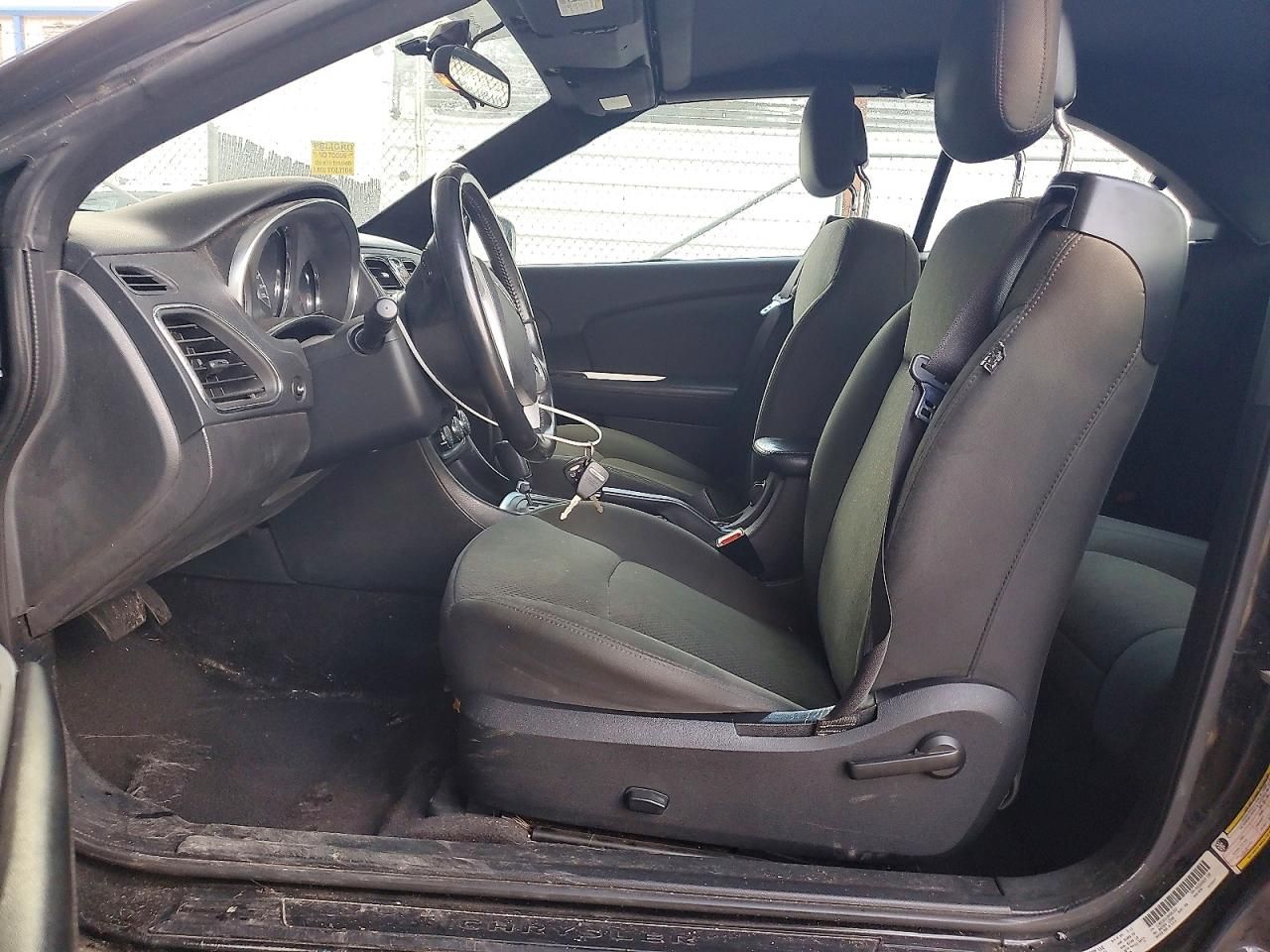 2011 Chrysler 200 Touring