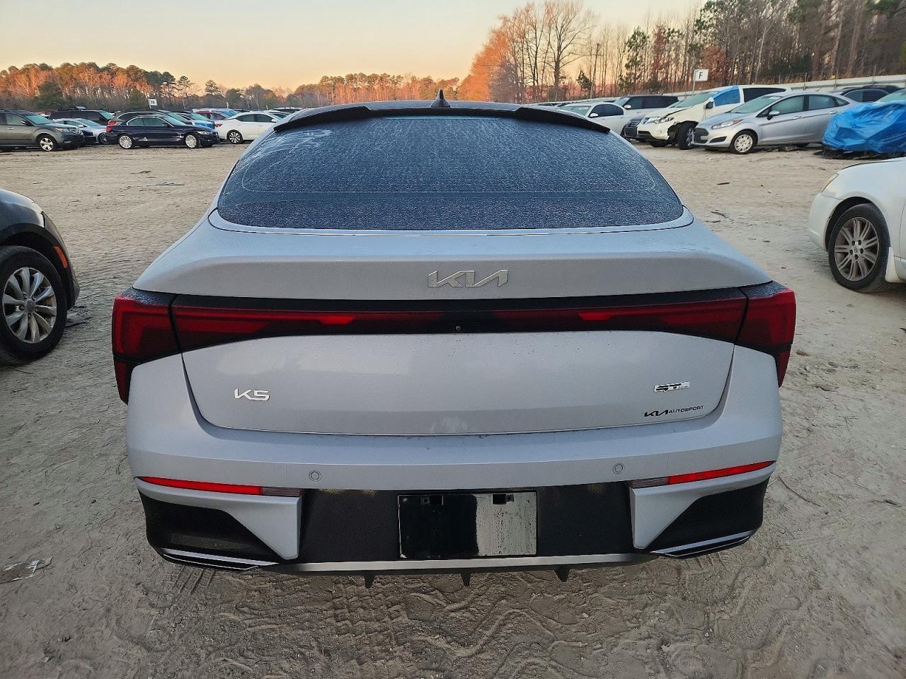 2025 KIA K5