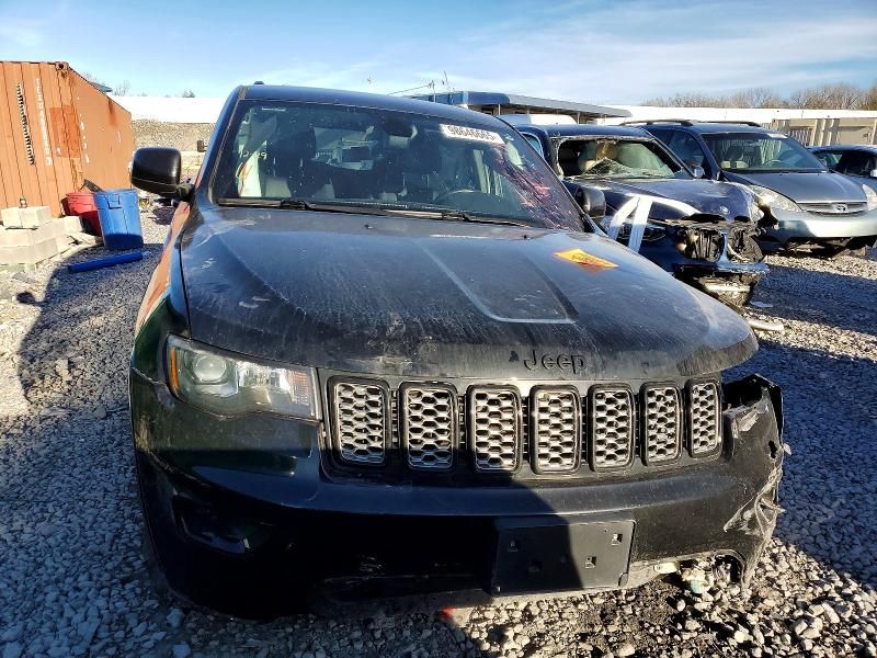 2017 Jeep Grand Cherokee Laredo