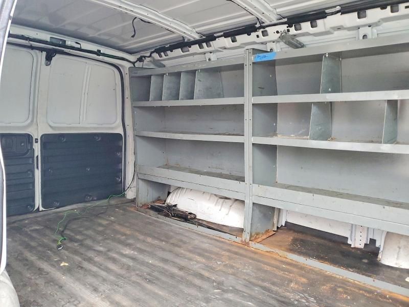 2015 Chevrolet Express 2500 Delivery van