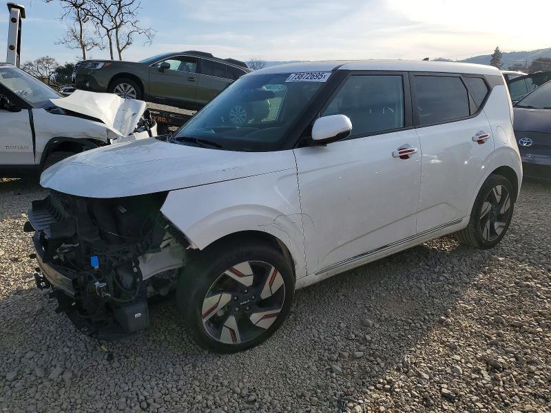 2023 KIA Soul gt Line