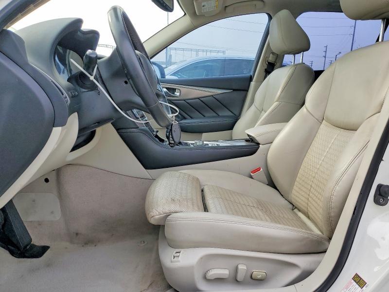 2018 Infiniti Q50 Luxe