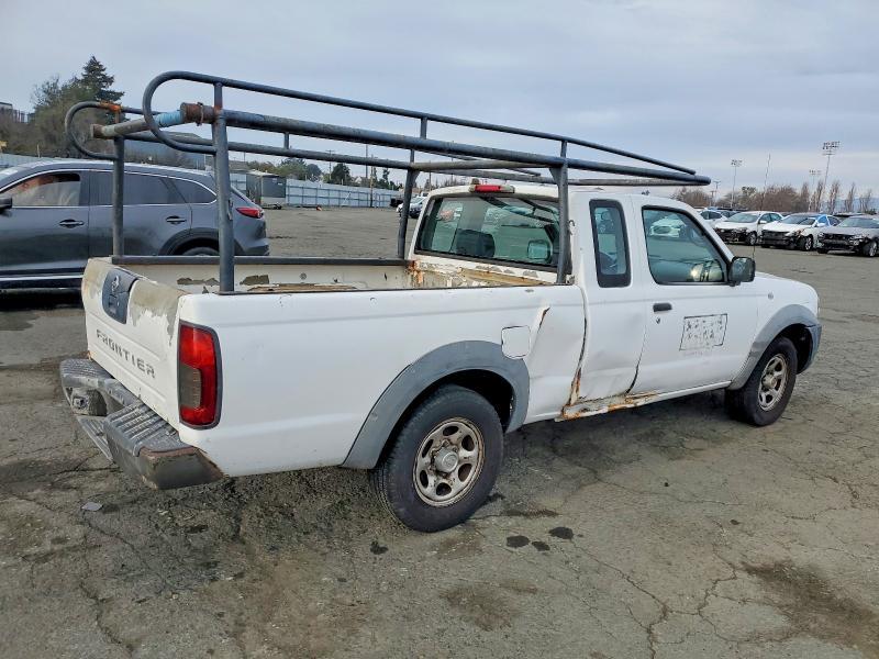 2003 Nissan Frontier King cab xe