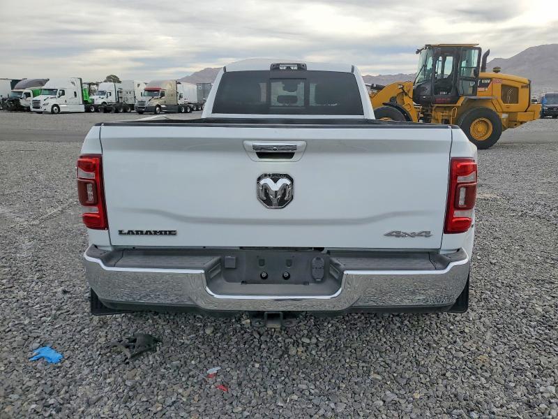 2022 Dodge 3500 Laramie