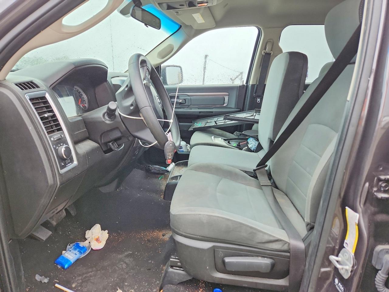 2022 Dodge Ram 1500 Classic slt