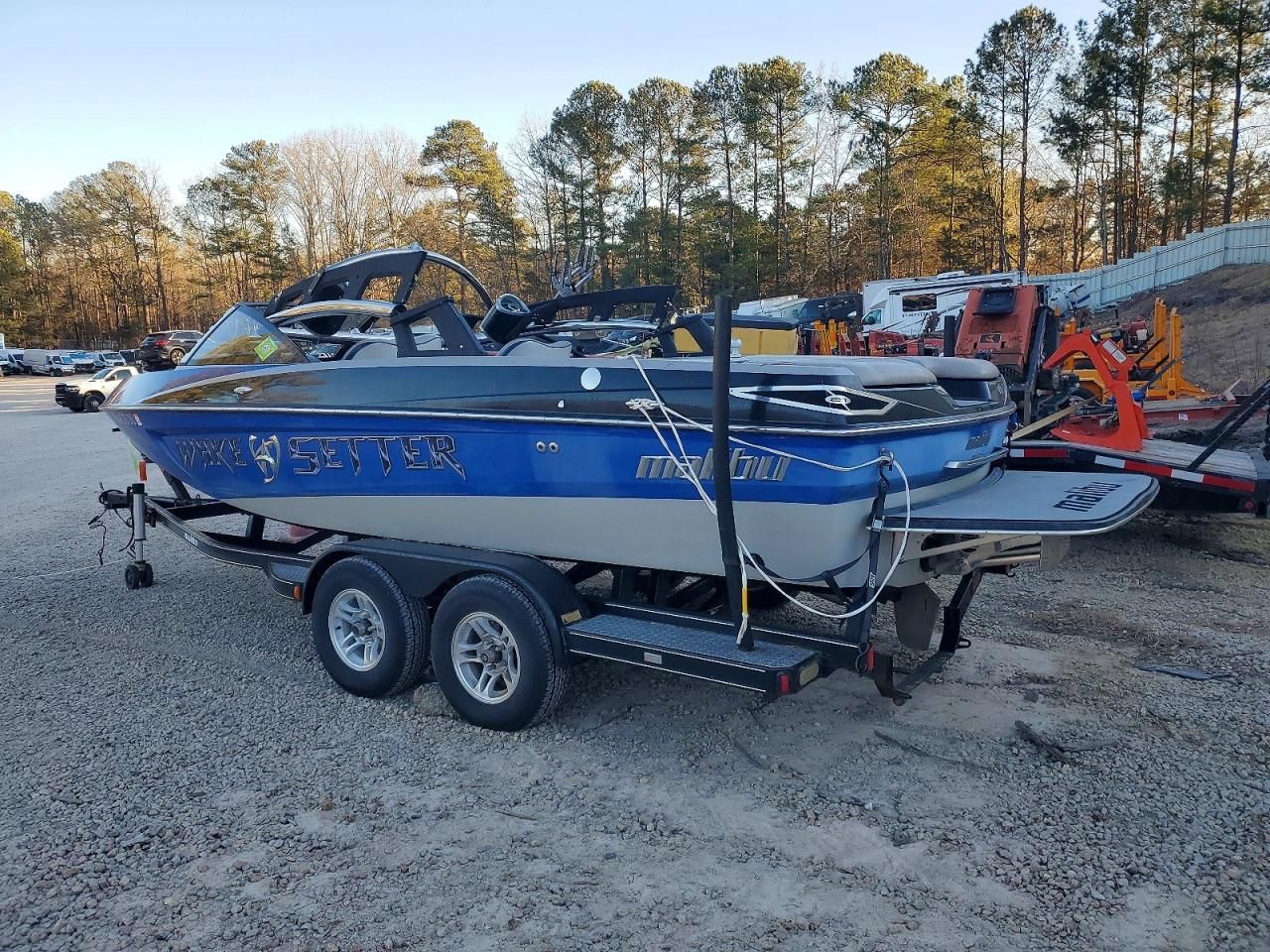2011 Malibu Boat-Boat