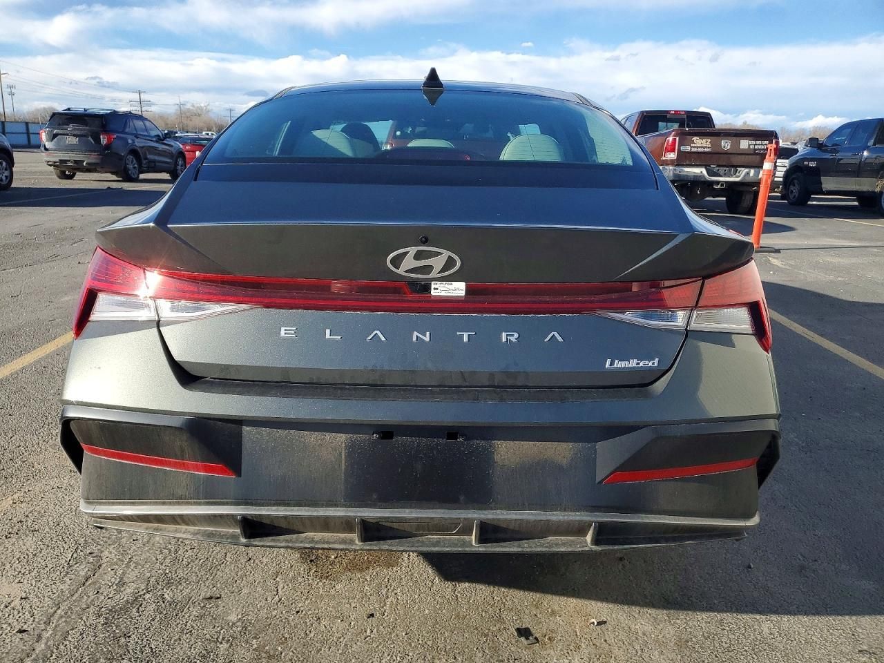 2025 Hyundai Elantra Limited