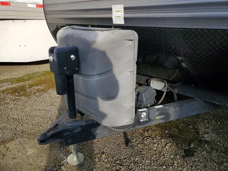 2016 Keystone Trailer