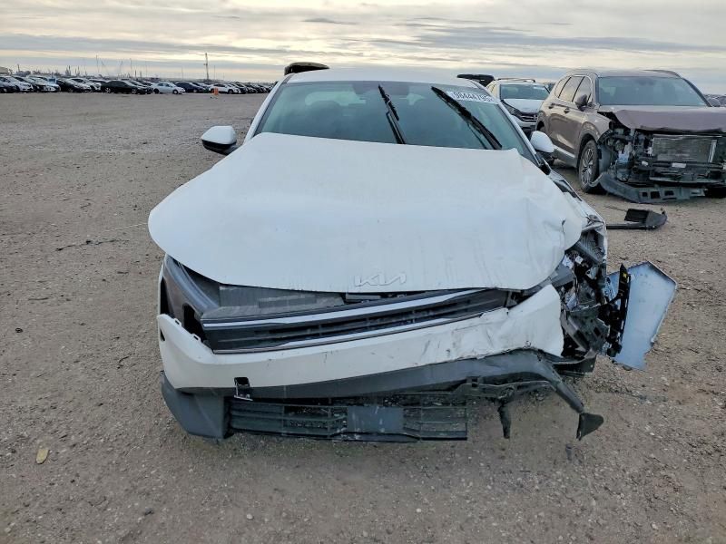 2025 KIA K4 lx