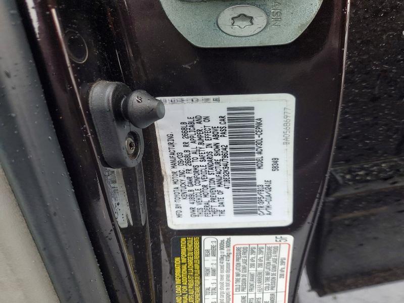 2004 Toyota Camry le