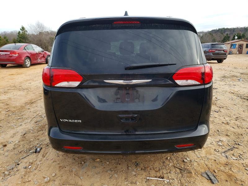 2020 Chrysler Voyager lxi