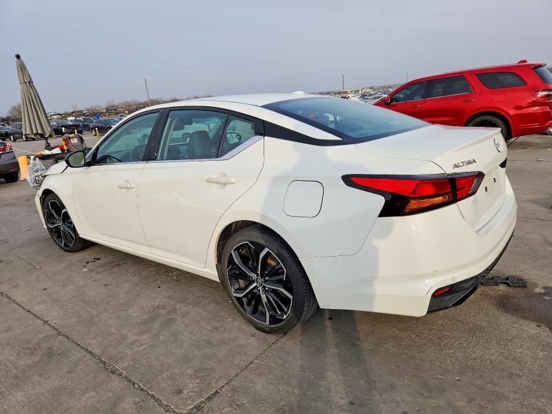 2024 Nissan Altima sr