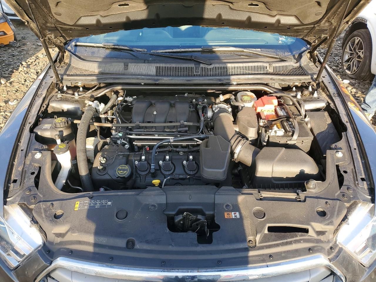 2018 Ford Taurus sel