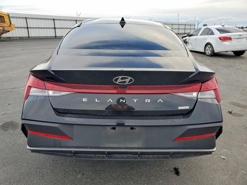 2025 Hyundai Elantra Blue