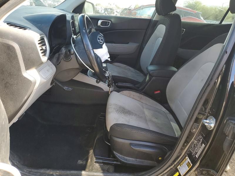 2021 Hyundai Venue sel