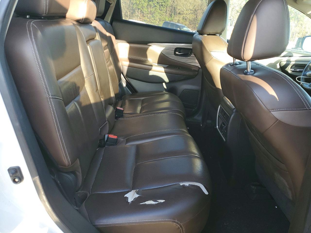 2017 Nissan Murano s