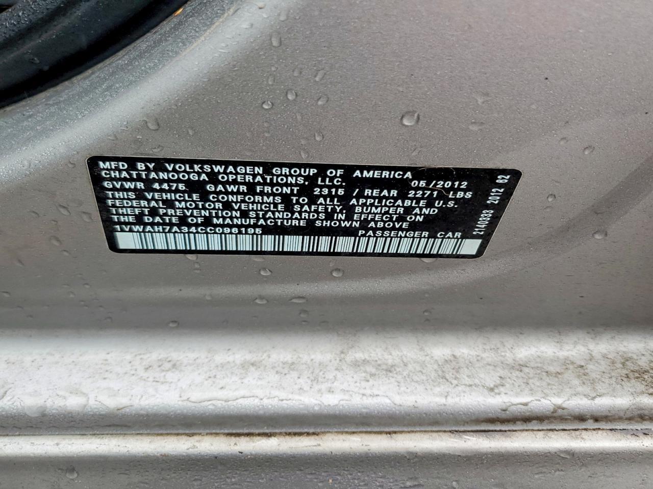 2012 Volkswagen Passat s