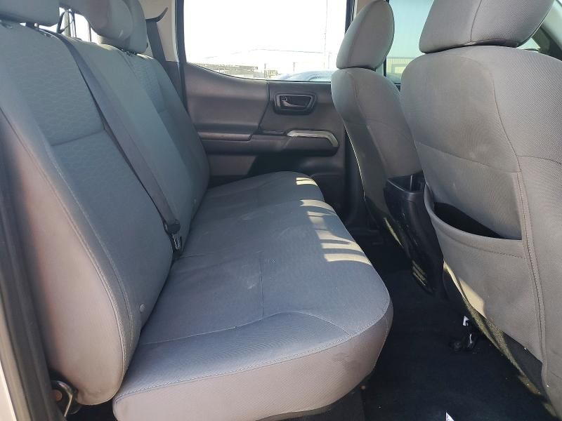 2016 Toyota Tacoma Double cab