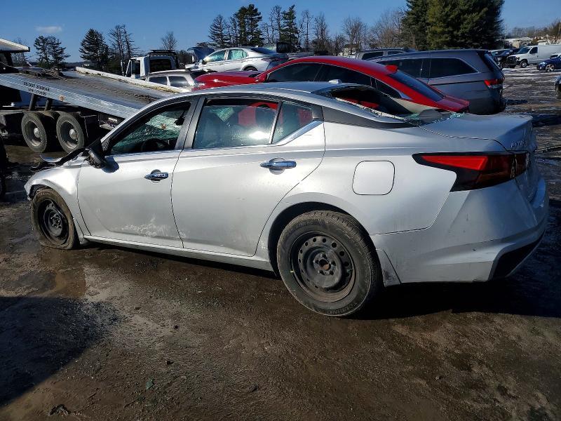 2019 Nissan Altima s