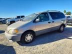 2002 Toyota Sienna le