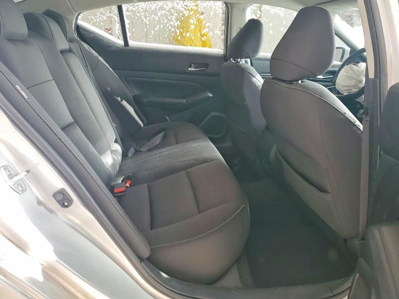 2020 Nissan Altima s