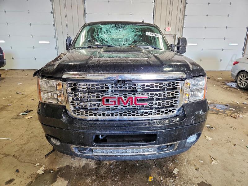 2011 GMC Sierra K2500 Denali