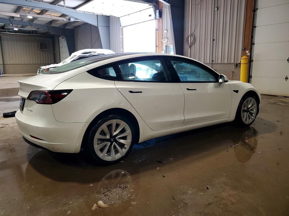 2022 Tesla Model 3