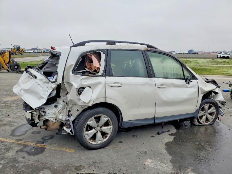 2015 Subaru Forester 2.5i