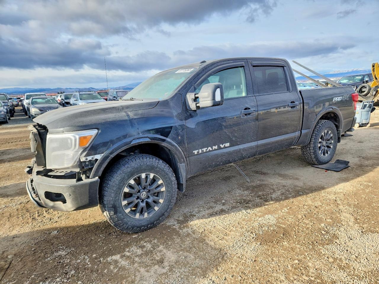 2018 Niss Titan SV