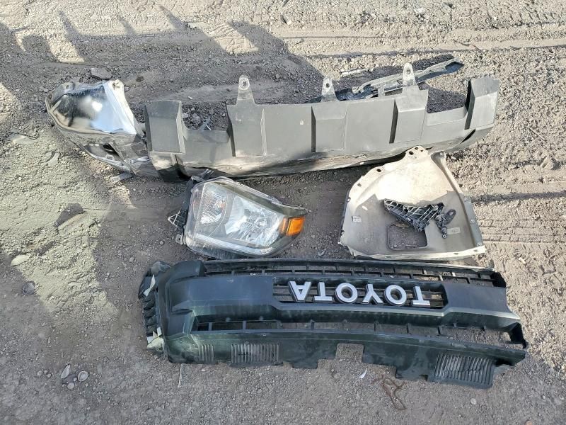 2017 Toyota Tundra Crewmax SR5