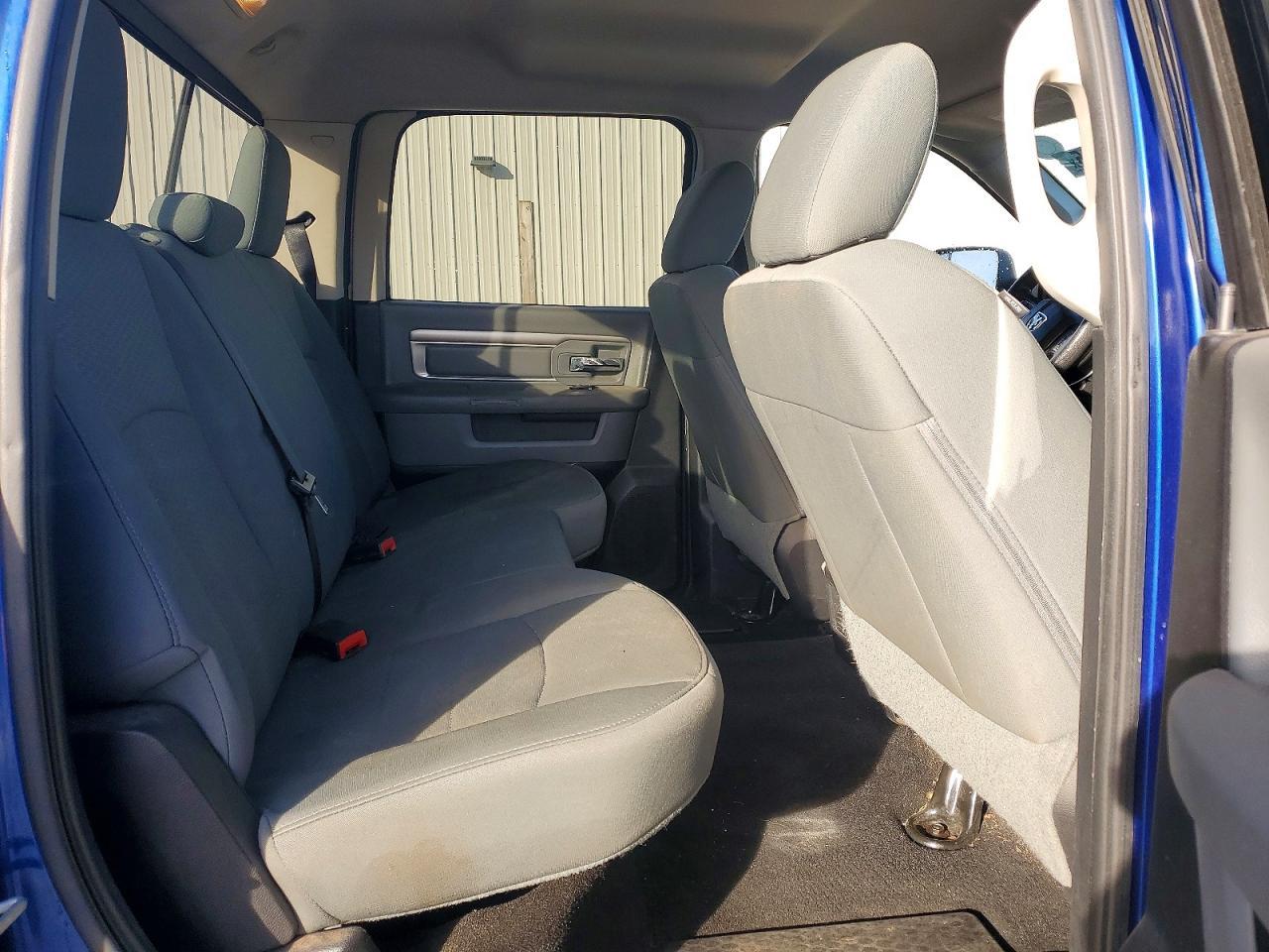 2015 Dodge Ram 1500 slt