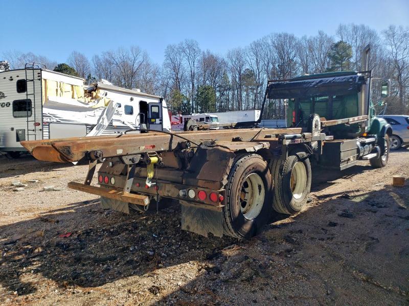 2007 Mack CV700 ROLL-OFF Container Truck