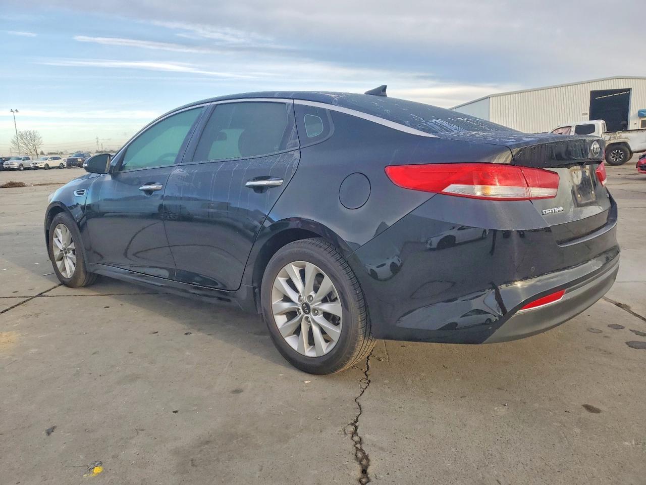 2018 KIA Optima ex