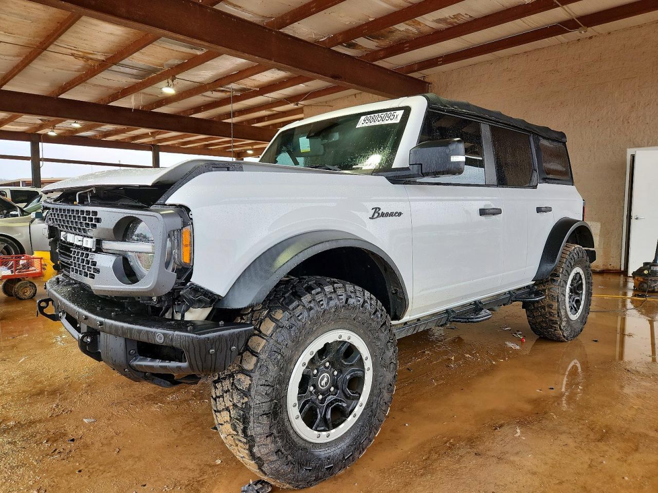 2021 Ford Bronco Base