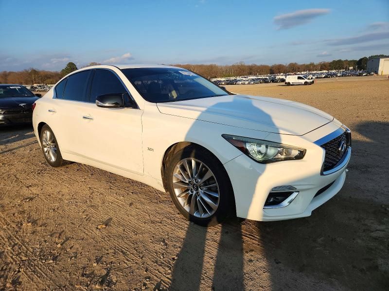 2018 Infiniti Q50 Luxe
