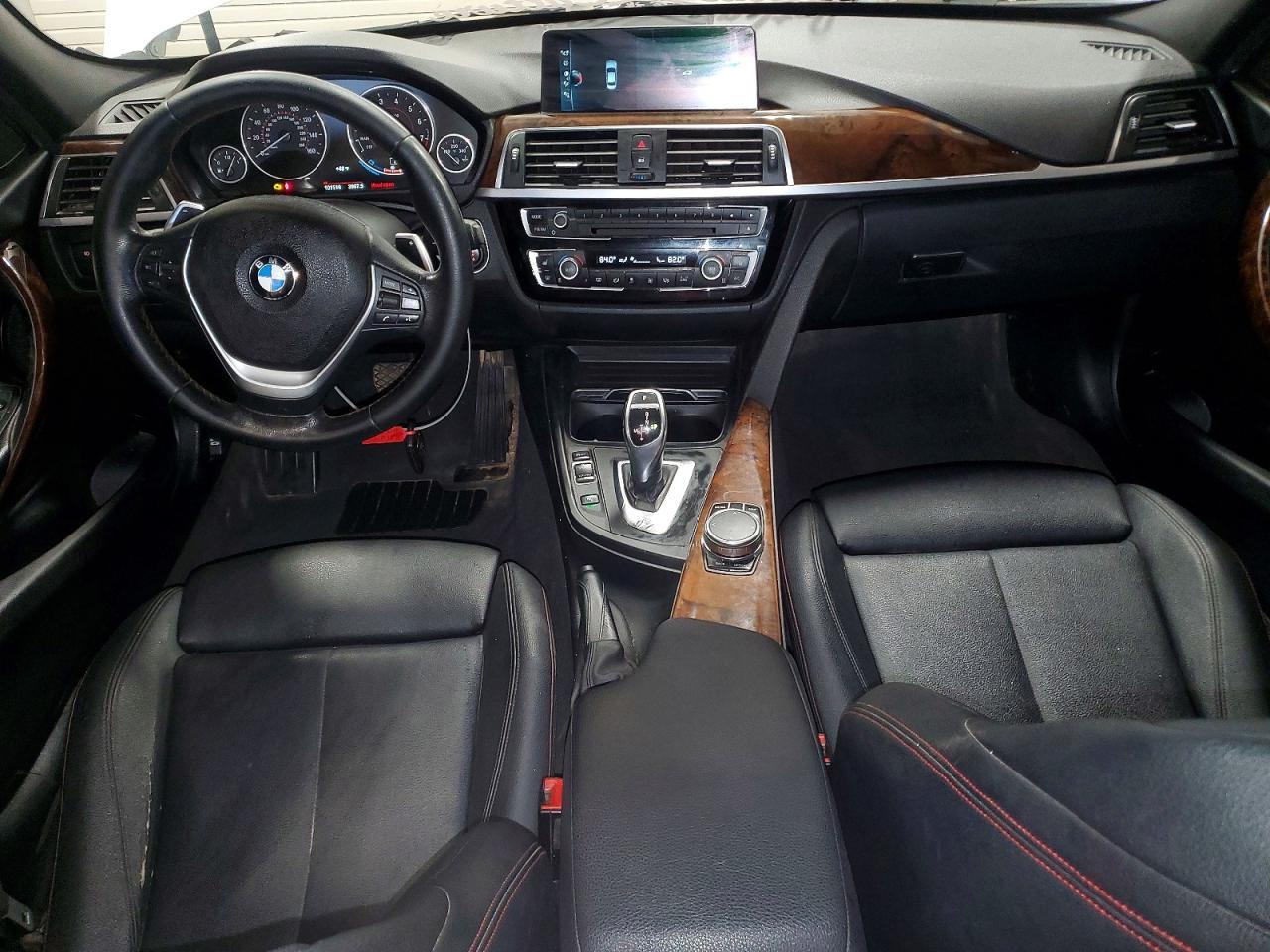 2017 BMW 330 xi