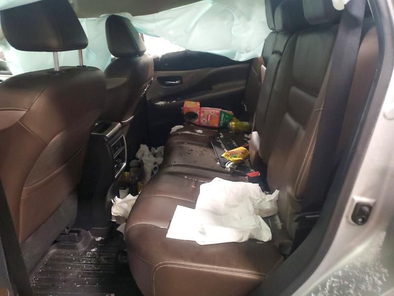 2017 Nissan Murano s