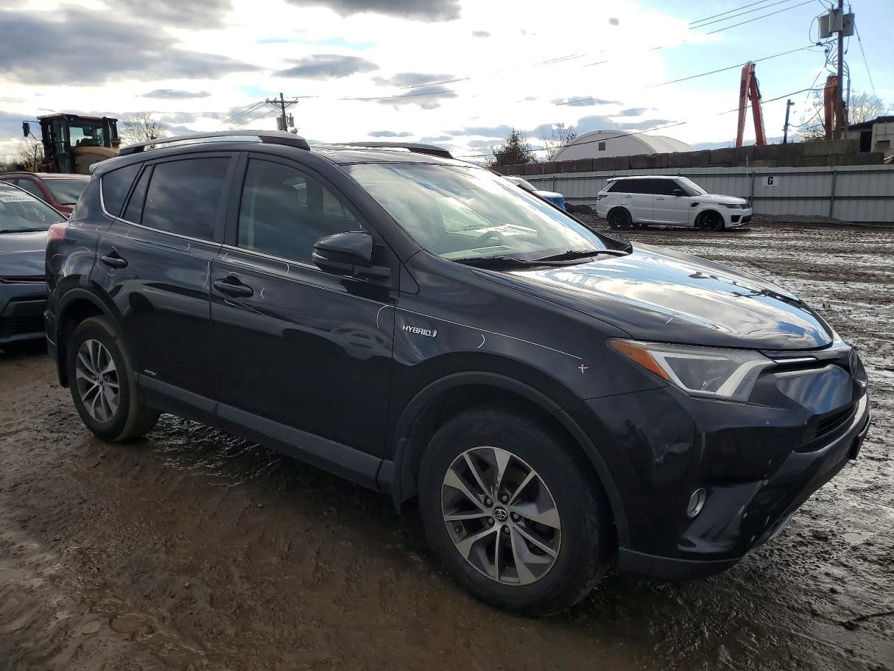 2017 Toyota Rav4 hv le
