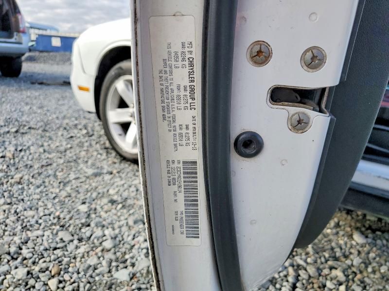 2014 Dodge Challenger sxt