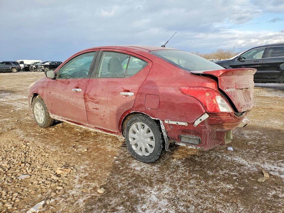 2019 Nissan Versa sv